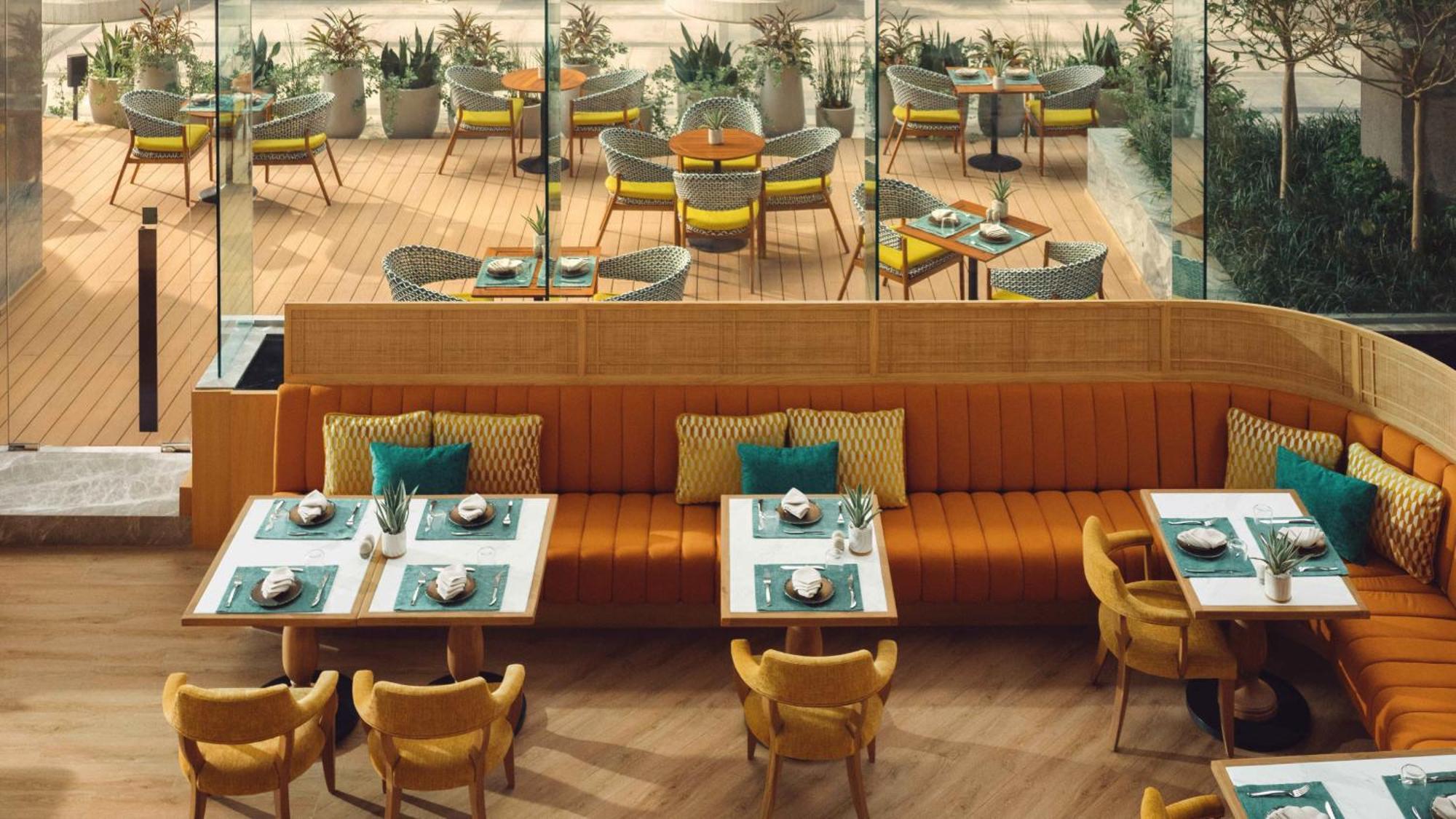 Intercontinental By Ihg होटल