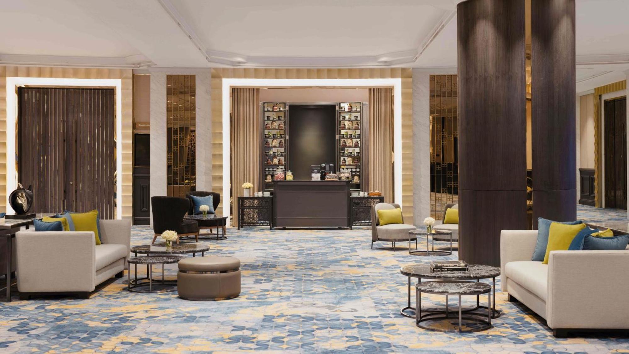Intercontinental By Ihg Отель 5*
